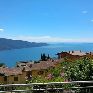 villa-dina.it-lombardy.com/